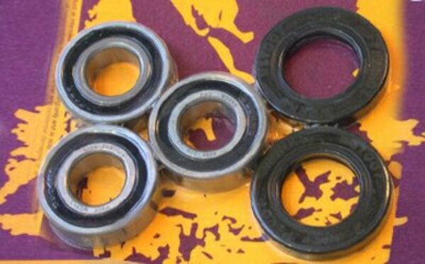 PIVOT WORKS Rear Wheel Bearings And Seals Kit (PWRWK-S08-021)